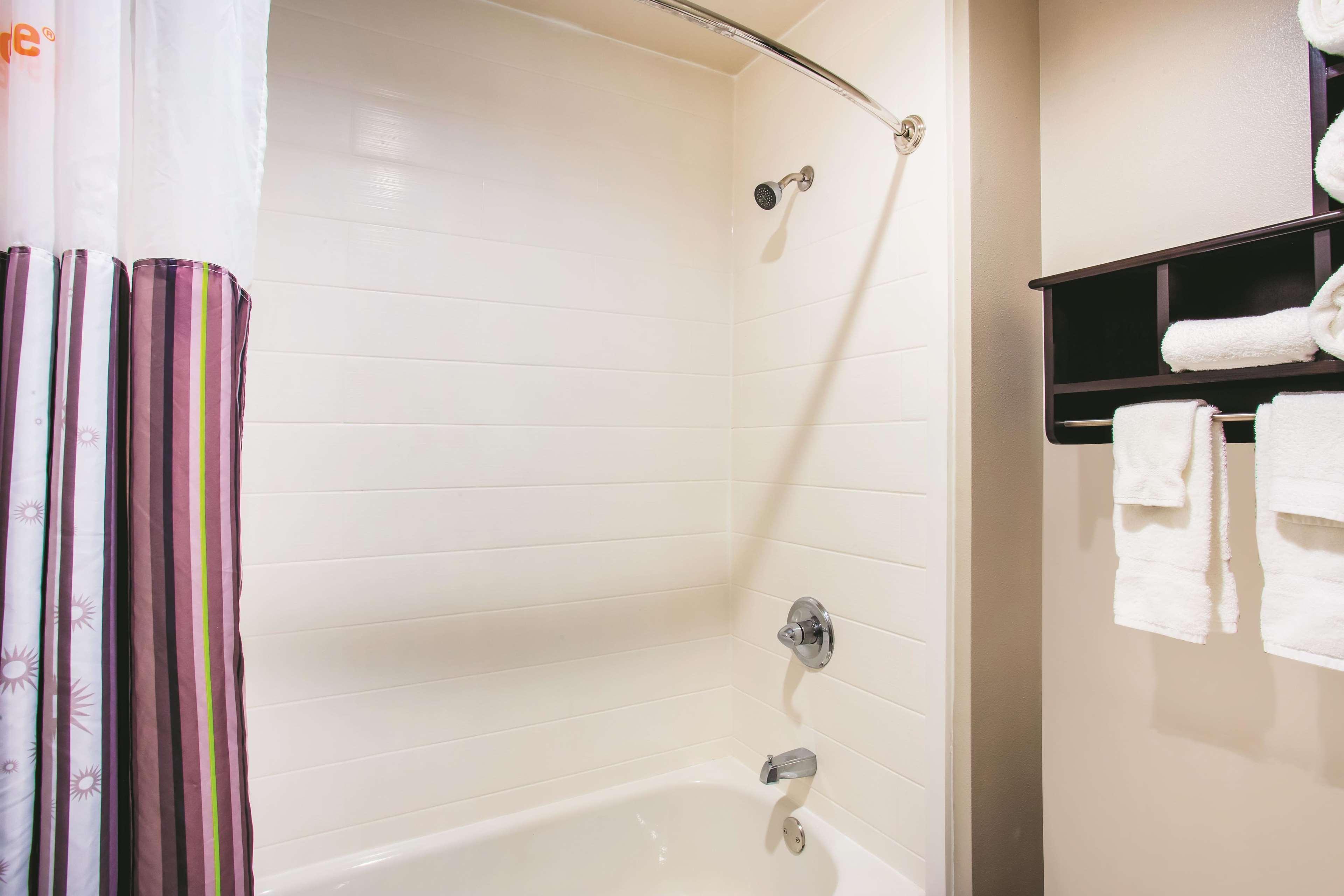 La Quinta By Wyndham Cincinnati Ne - Mason Bagian luar foto