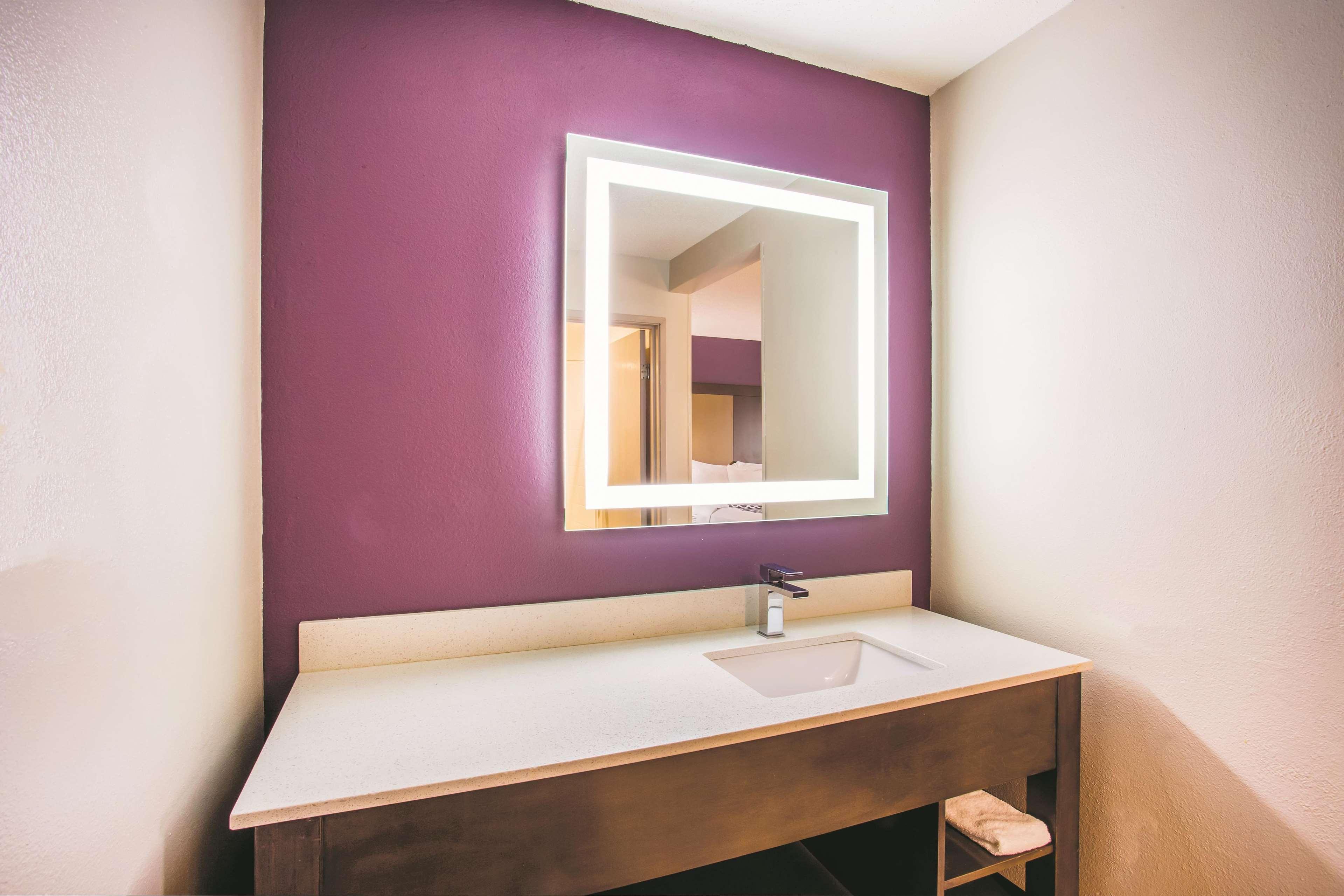 La Quinta By Wyndham Cincinnati Ne - Mason Bagian luar foto
