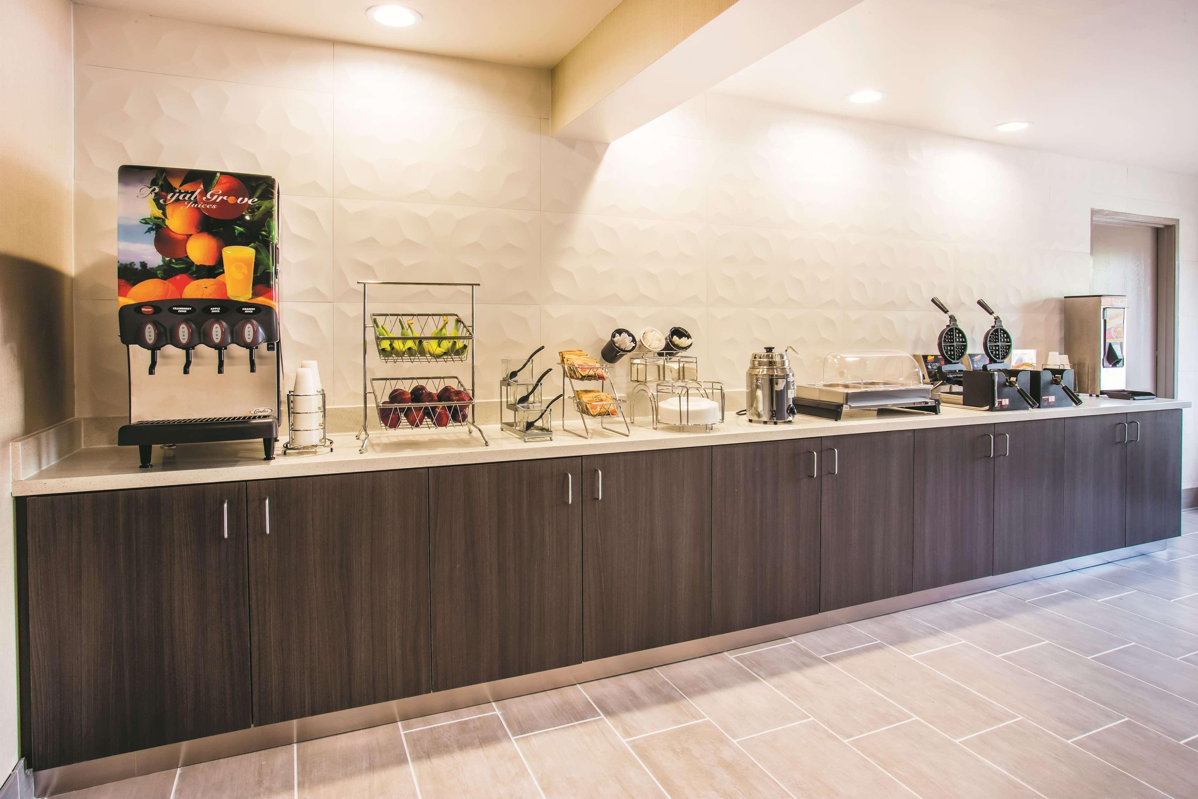 La Quinta By Wyndham Cincinnati Ne - Mason Bagian luar foto